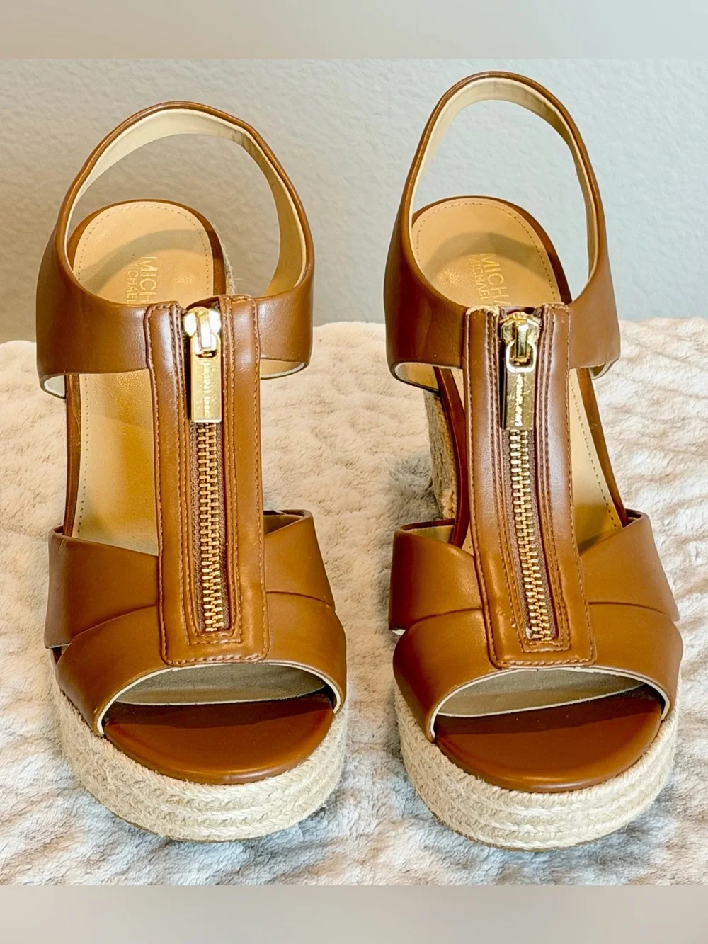 Michael Kors Jute Wedge Sandals Brown Front Zip Gold-Tone, size 7.5